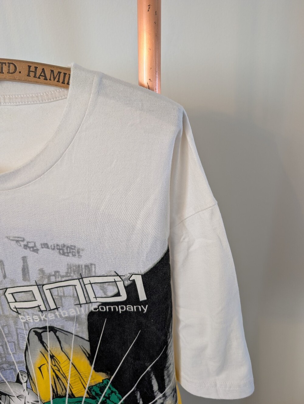 🏀 AND1 🏀 Vintage Y2K   "All-Over Print" (AOP) Streetball T-shirt (Unworn) - Picture 8 of 12